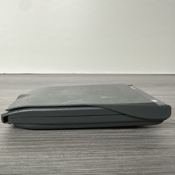 PALM IIIe 3 Com Handheld PDA with Metal Stylus and Plastic‎ Cover - Picture 10 of 11